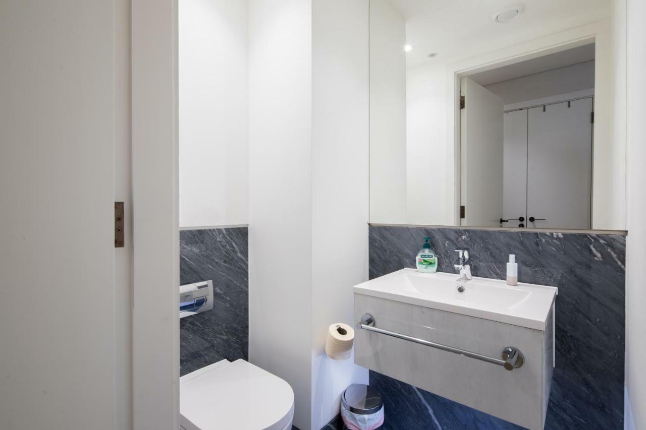 VI Castle Lane Appartement Londen Buitenkant foto