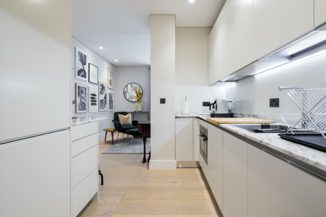 VI Castle Lane Appartement Londen Buitenkant foto
