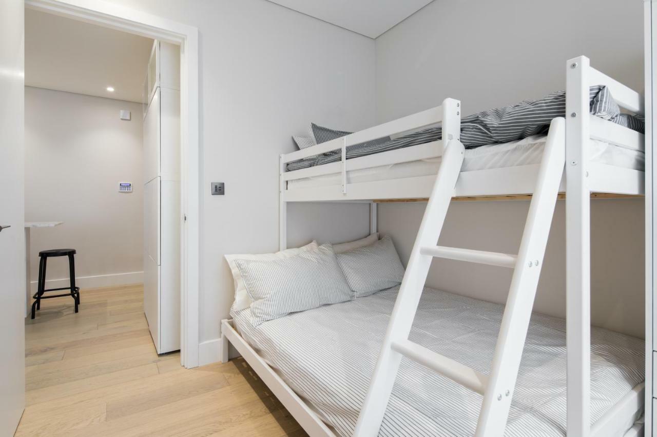 VI Castle Lane Appartement Londen Buitenkant foto