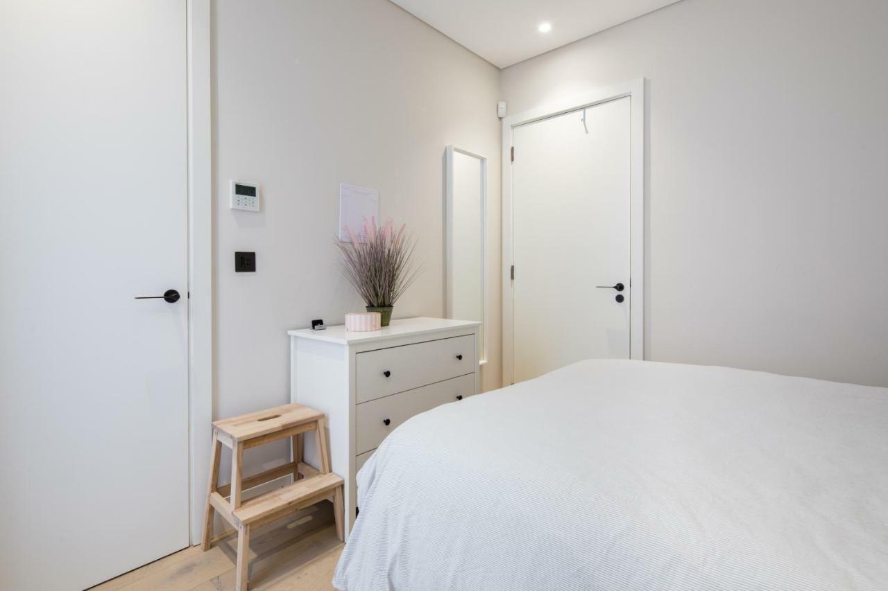 VI Castle Lane Appartement Londen Buitenkant foto
