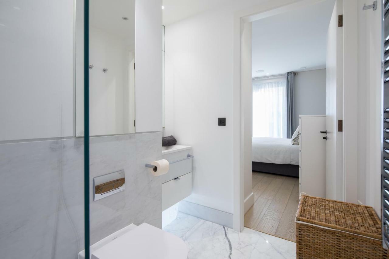 VI Castle Lane Appartement Londen Buitenkant foto