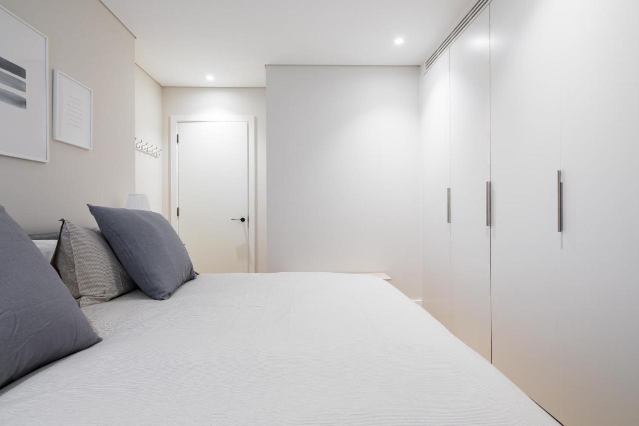 VI Castle Lane Appartement Londen Buitenkant foto