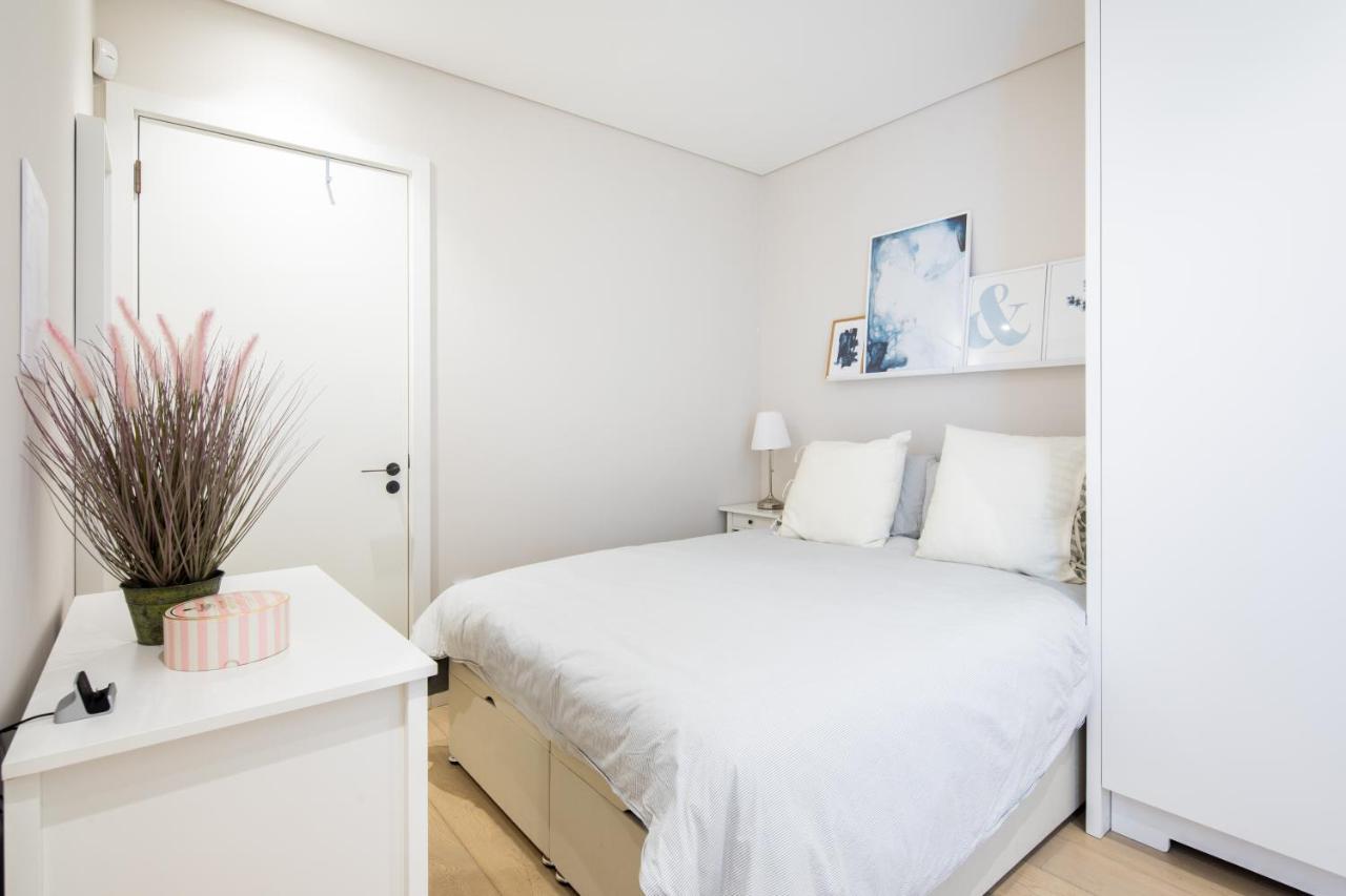 VI Castle Lane Appartement Londen Buitenkant foto